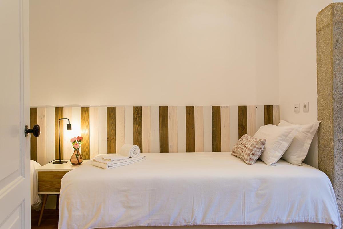 Lovelystay - Cozy 3Bdr Apartment In Estrela Lisboa Eksteriør bilde